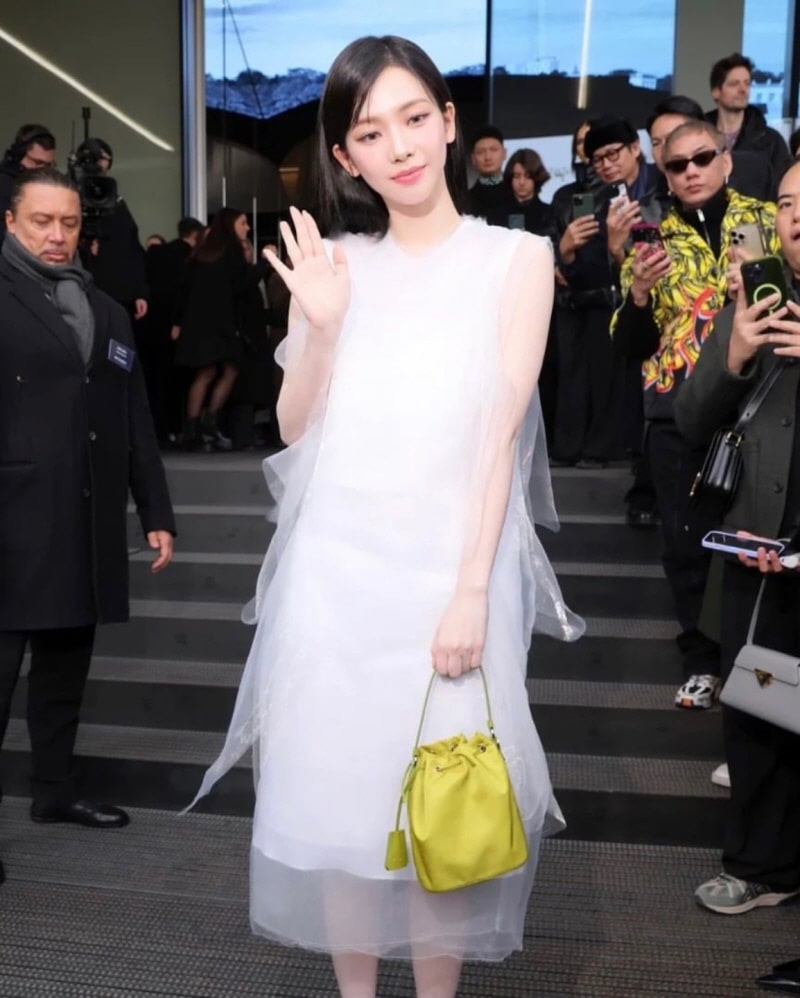 이재욱 X 카리나, 프라다 패션쇼에 '눈부신 존재감' | 35