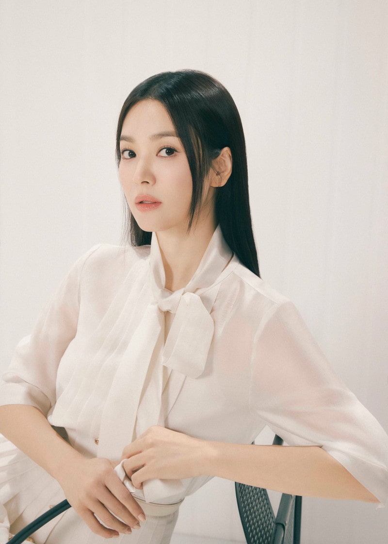 송혜교, 명불허전 여신 미모 우아한 봄 패션 | 24