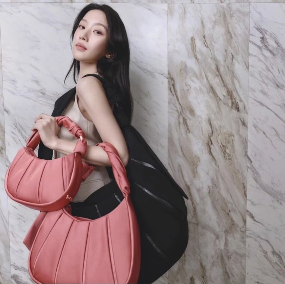 투미, 문가영과 함께한 ‘아스라 컬렉션’ 캠페인 공개 | 4