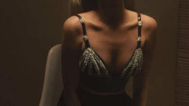 케이티 모스의 관능미 넘치는 파티 룩 8 케이티모스화보자라홀리데이컬렉션파티룩