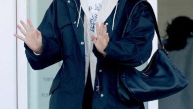 김태리공항패션프라다김수현공항패션프라다