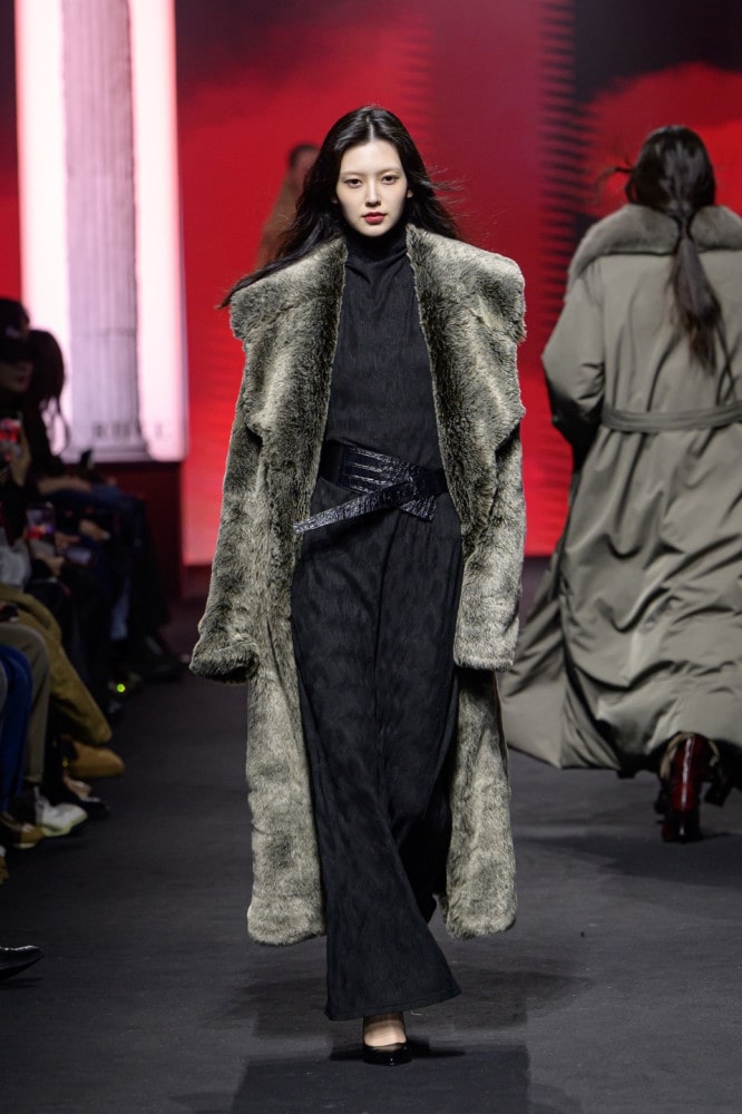 리이, 2025 F/W 서울패션위크 컬렉션 성료 | 12