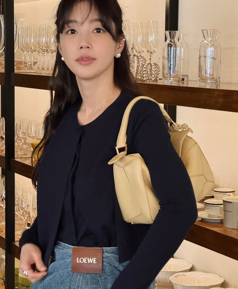 로에베의 핫한 신상백 '페더라이트 퍼즐' | 8
