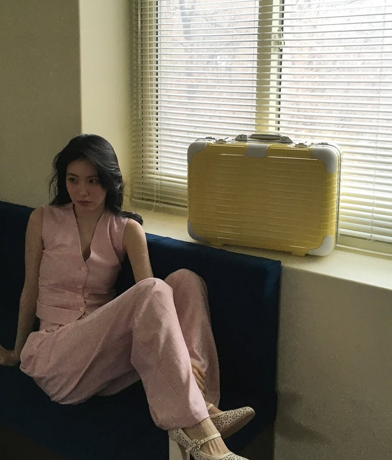 리모와, 강렬한 새 컬렉션 ‘홀리데이 케이스’ 공개 | 10