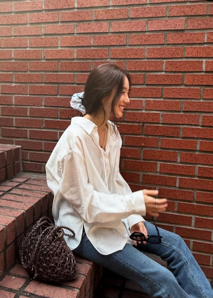 정려원, 화이트 셔츠 하나면 충분해 | 4