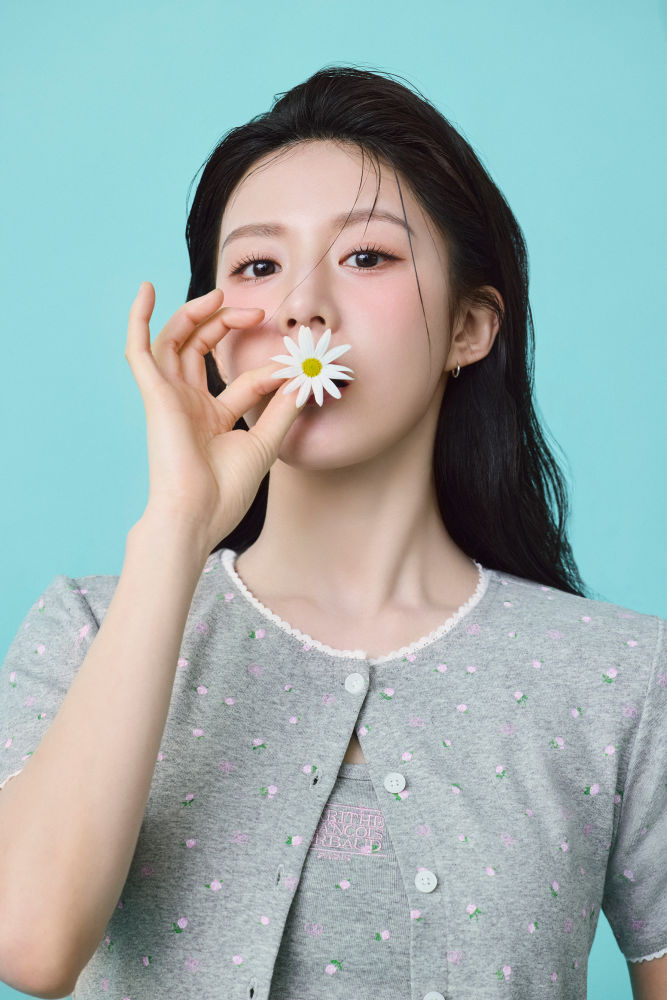 20250424 ﻿MARITHE FRANCOIS GIRBAUD 1 7