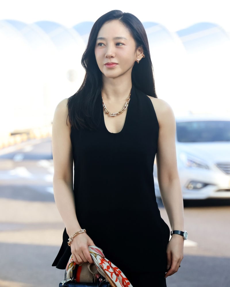 20250424 ﻿Tiffany 6 5