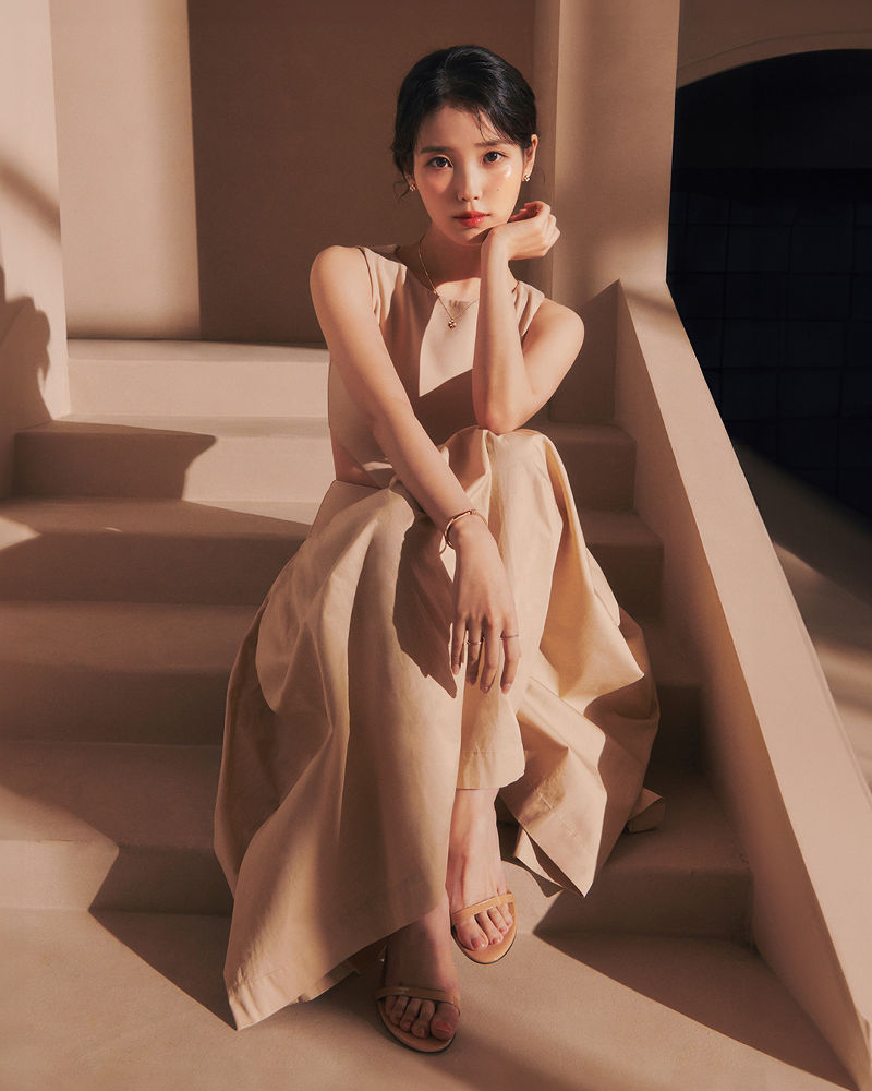 아이유, 주얼리로 완성한 우아함 | 1