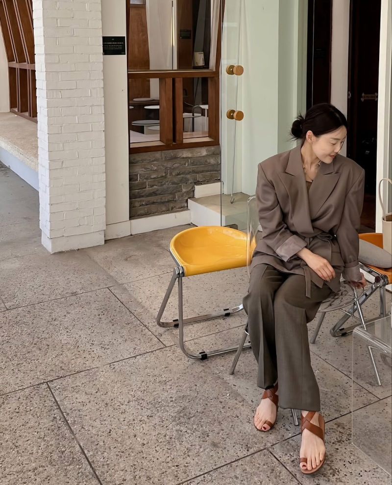 한지혜, 내추럴 무드의 슈트 스타일 | 3