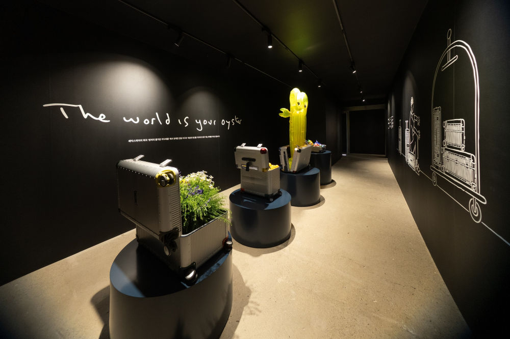 로우로우 X 폴 스미스, 성수 팝업스토어 성료 2 20250528 RAWROW 6 2