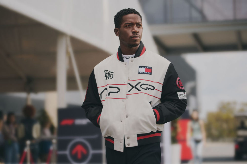 타미 힐피거, 영화「F1® 더 무비」콜라보 한정판 ‘APXGP’ 컬렉션 공개 | 4