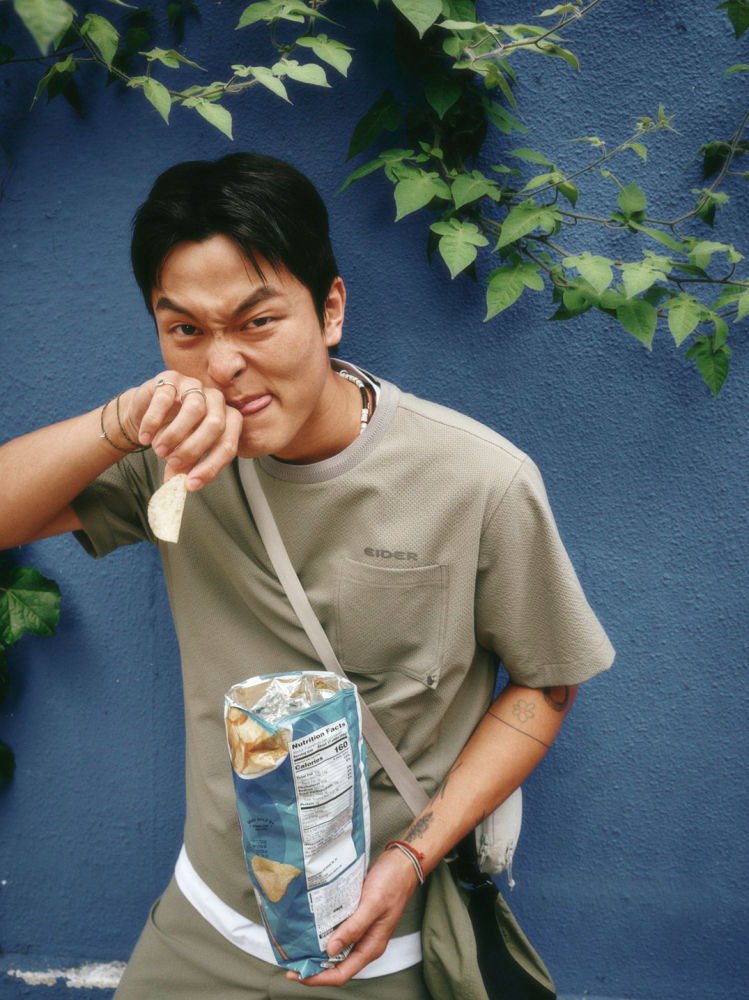 무더위에도 시원한 '시어서커', 스타일까지 책임진다 6 20250611 eider 2 6