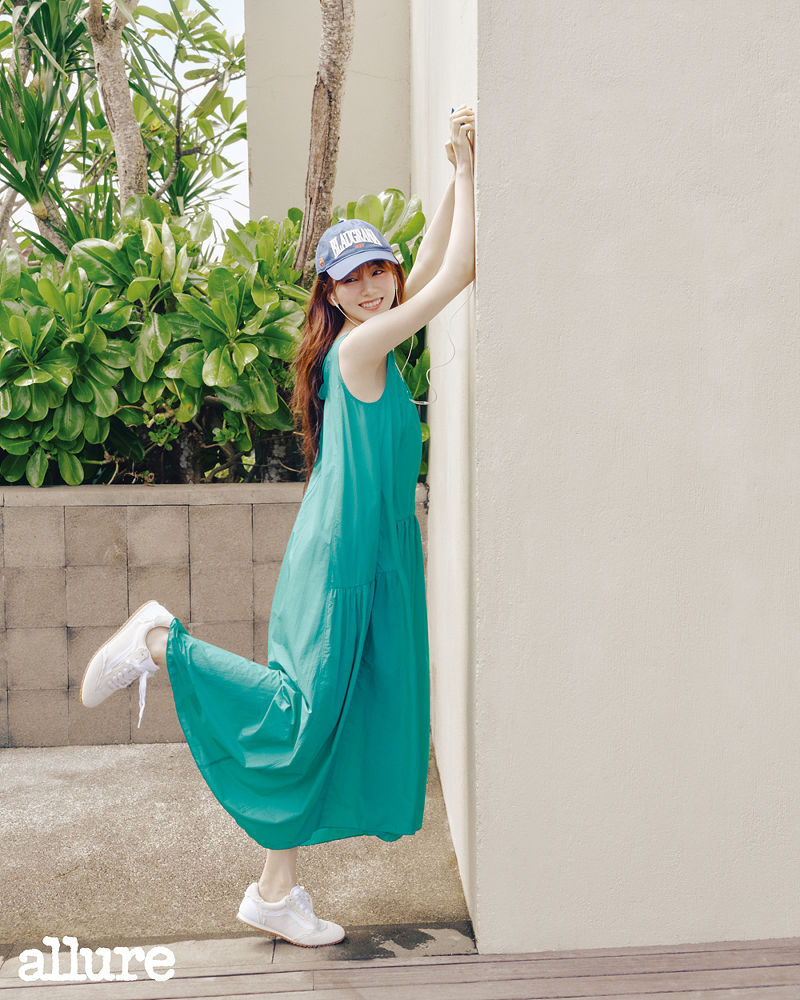 배우 조이현의 사랑스러운 서머 모먼트 1 20250620 O2ND2 1