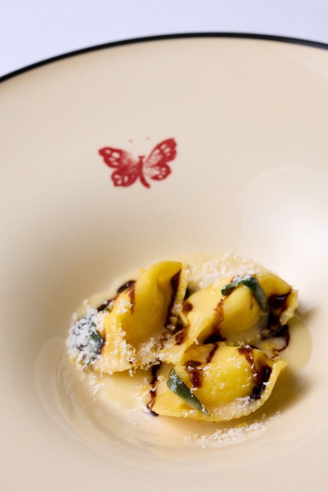 구찌 오스테리아 서울, 청담에서 리뉴얼 오픈 7 20250902 gucci 4 복사본 7