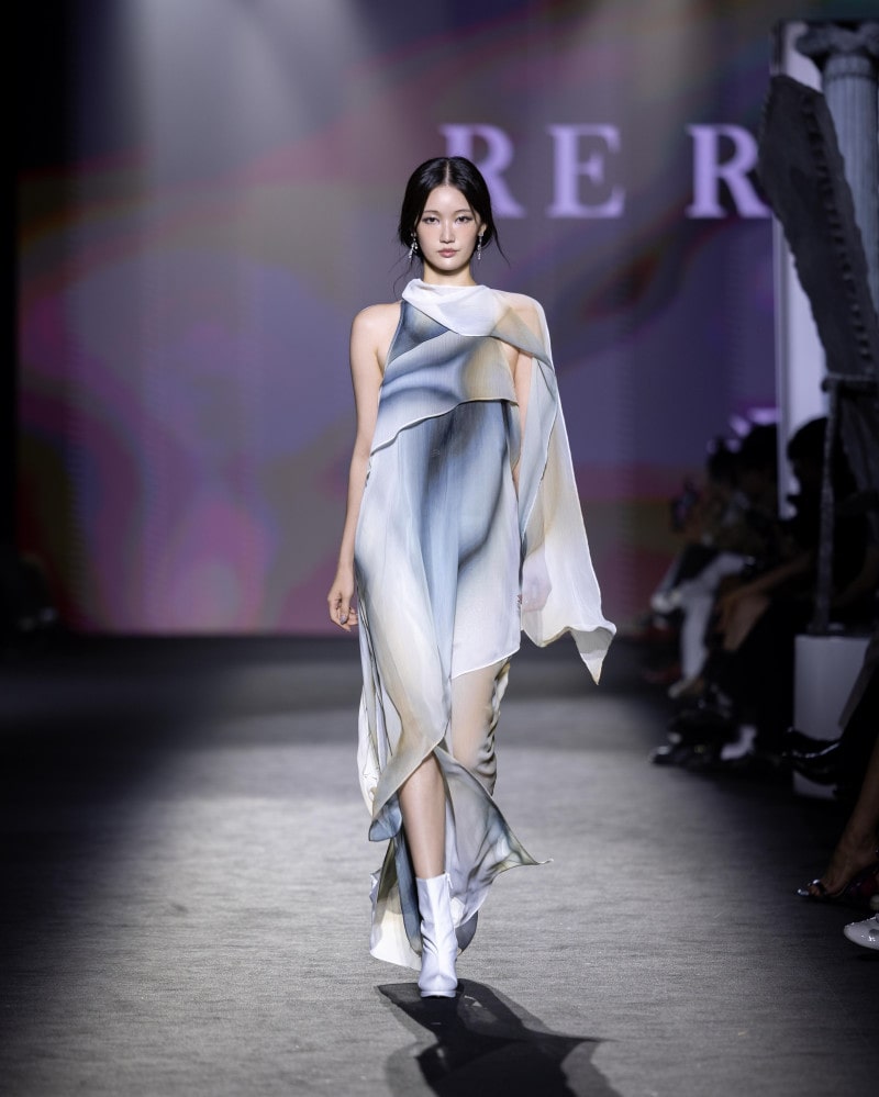 실용 속에 깃든 시적 감성, 리이 2026 S/S 서울패션위크 컬렉션 9 20250908 RE RHEE 7 9