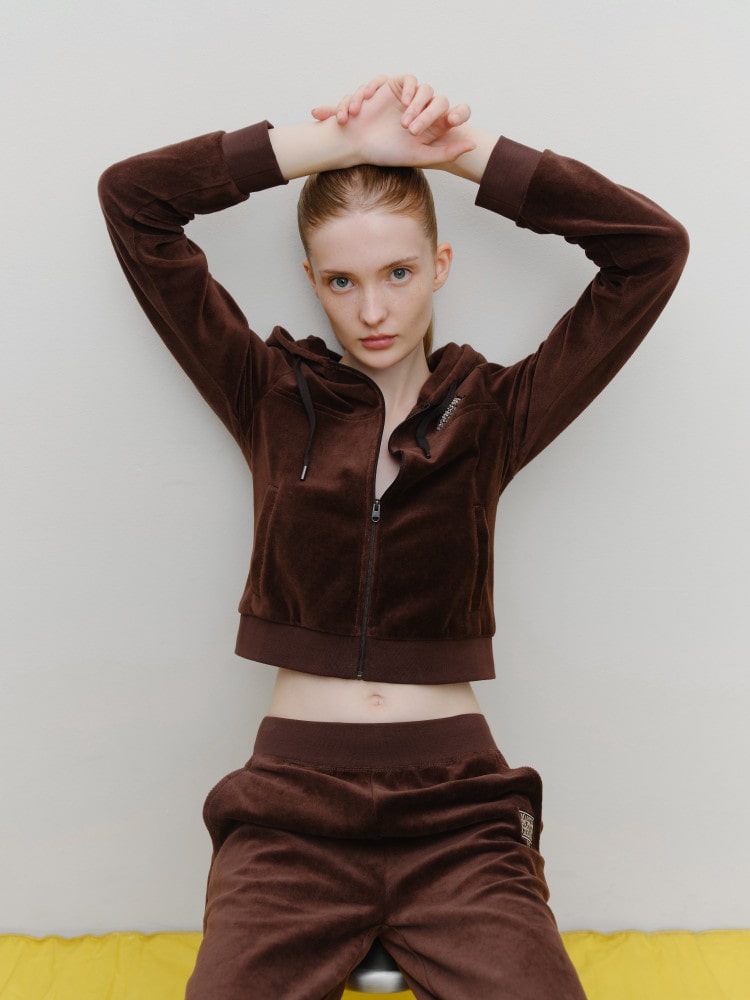 마리떼 프랑소와 저버, 감각적인 가을 애슬레저 무드 7 20250918 marithe 5 7