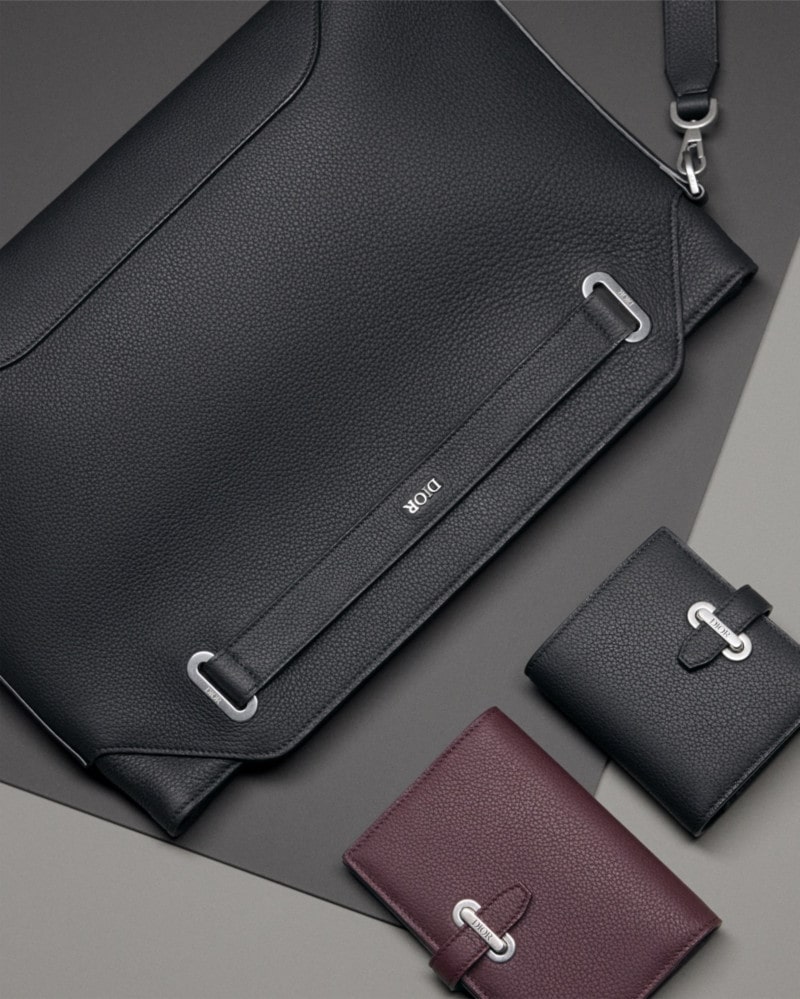 디올 ‘BACK IN TOWN’ 캡슐 컬렉션, 우아함과 실용성의 균형 14 20250919 dior 15 14