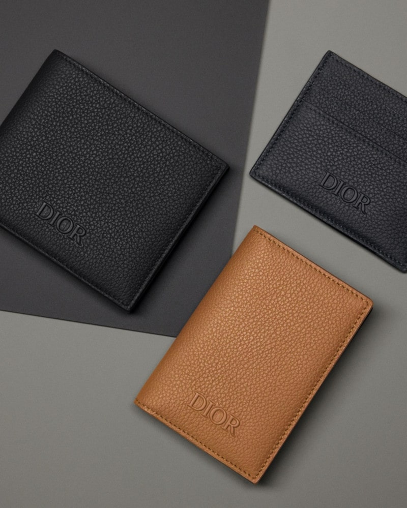 디올 ‘BACK IN TOWN’ 캡슐 컬렉션, 우아함과 실용성의 균형 15 20250919 dior 16 15