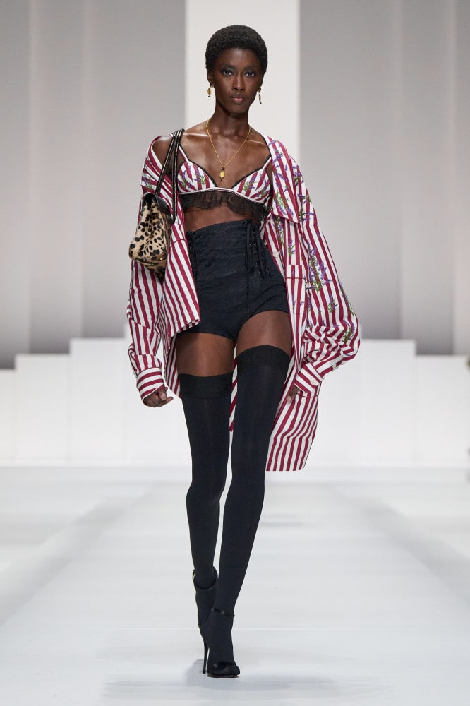 돌체앤가바나, 2026 봄 여름 여성 컬렉션 공개 7 20250929 dolce 3 7