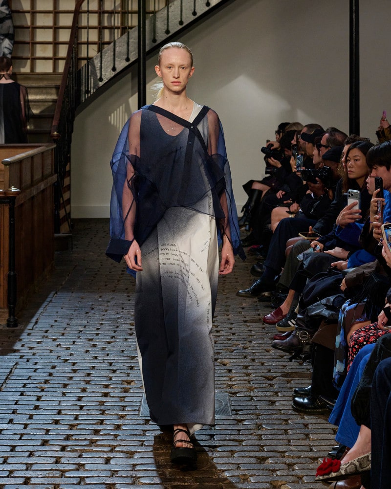 K-미니멀 아방가르드, 파리의 심장을 사로잡다 1 20251002 DEMOO 7 1