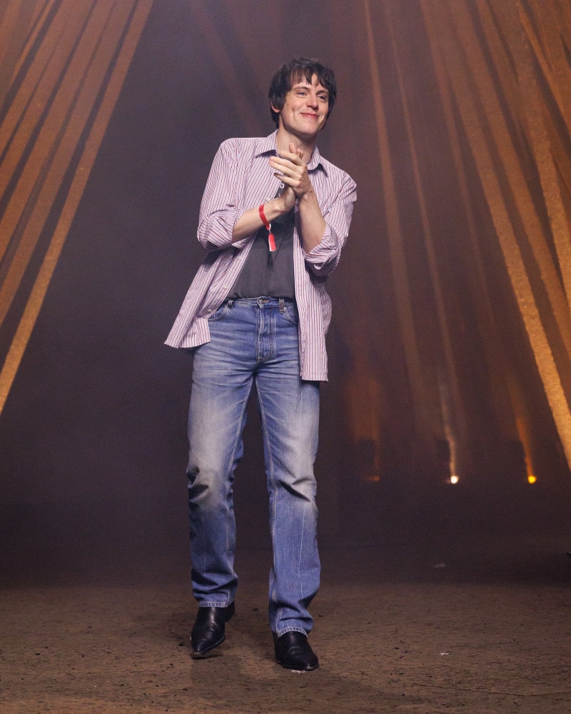 맥퀸, 션 맥기르의 2026 S/S 컬렉션 하이라이트 1 20251013 McQueen 1 1