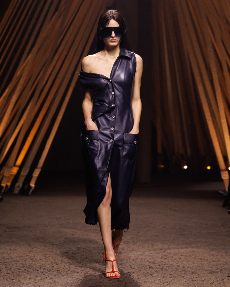 맥퀸, 션 맥기르의 2026 S/S 컬렉션 하이라이트 11 20251013 McQueen 13 11