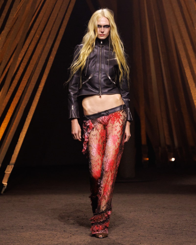 맥퀸, 션 맥기르의 2026 S/S 컬렉션 하이라이트 7 20251013 McQueen 3 7