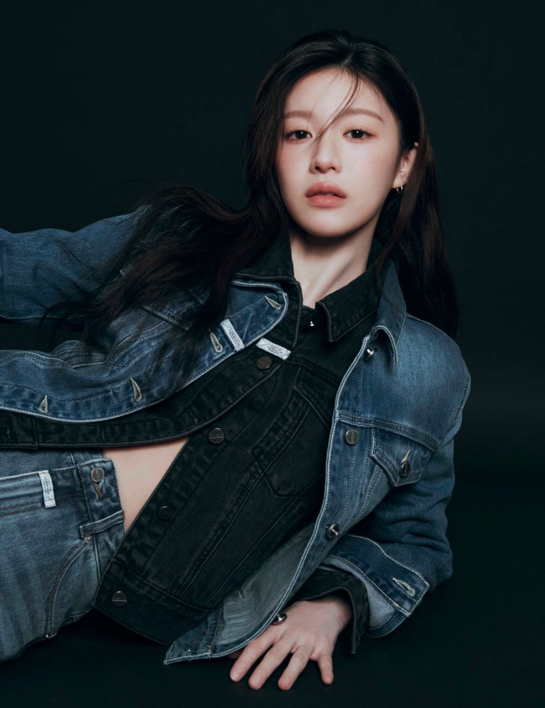 마리떼 프랑소와 저버, 프로젝트 전시 'The Records of Denim' 3 20251013 marithe 5 3