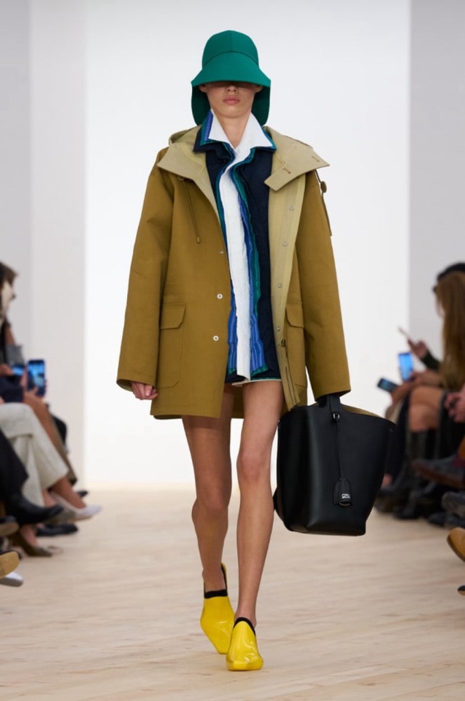 20251014 Loewe 17 13