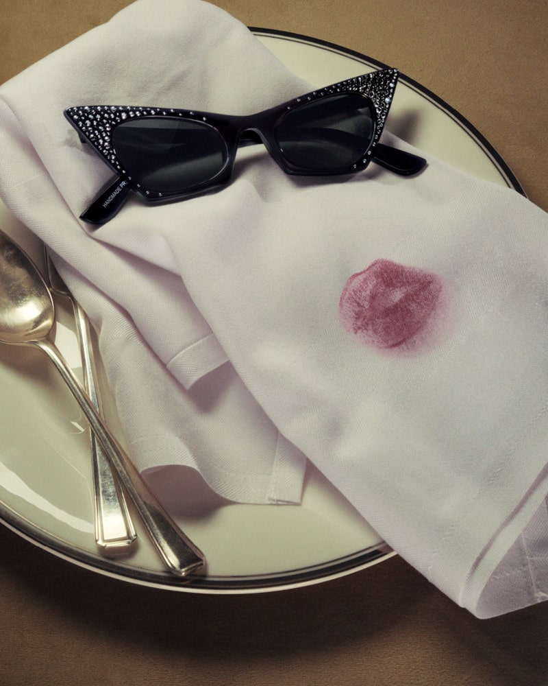 맥퀸, 포멀함과 화려함 담아낸 2025 홀리데이 에디트 8 20251023 McQUEEN 3 8