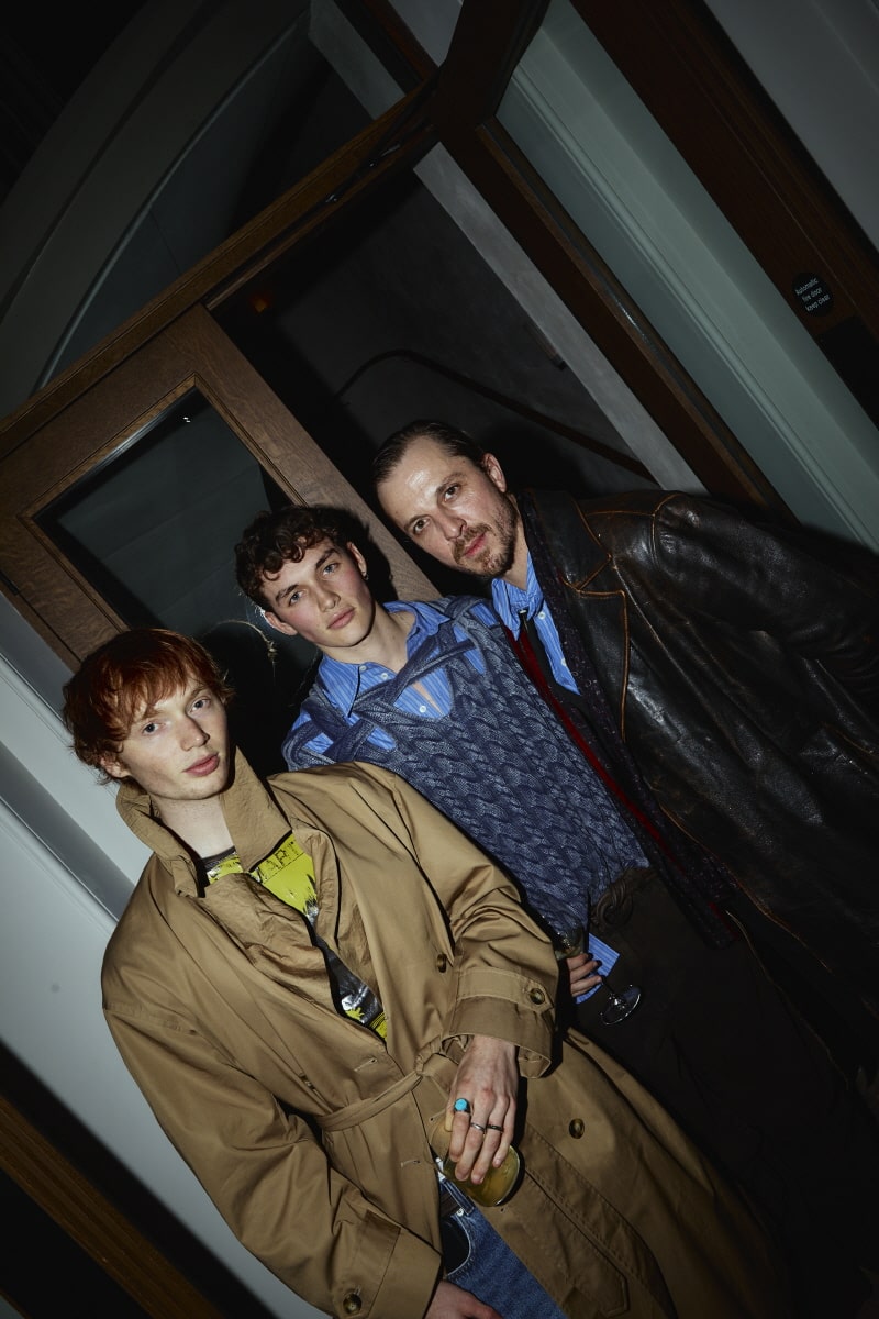 “H&M x 글렌 마틴스, 런던을 뒤흔든 뉴 브리티시 파티” 3 20251027 hm 03 3