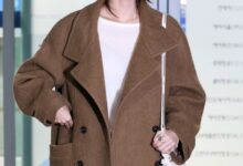 수영, 클래식한 하프코트로 세련된 윈터룩 완성 10 수영소녀시대수영패션공항패션