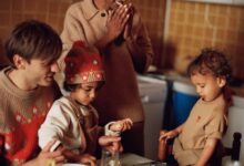 아미가 제안하는 ‘온 가족 연말룩’ 6 AMI연말룩홀리데이컬렉션패밀리룩