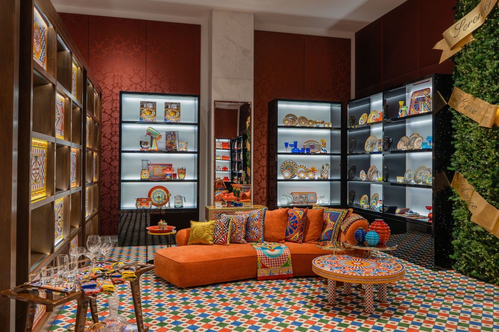 20251203 DOLCEGABBNA 2 3