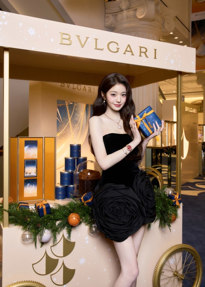 장원영과 함께한 불가리 디바스 드림의 찬란한 홀리데이 무드 1 20251208 BVLGARI 5 1