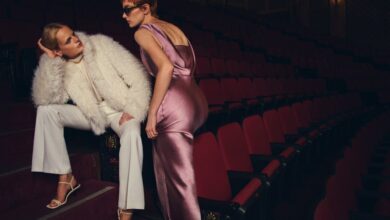 연말스타일링홀리데이파티룩크리스마스파티패션