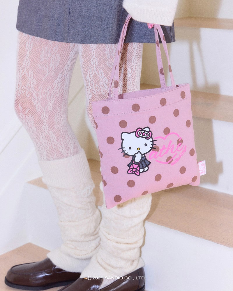 MZ세대 취향 저격, 아떼 바네사브루노 X 헬로키티 협업 2 20251212 athe 5 2