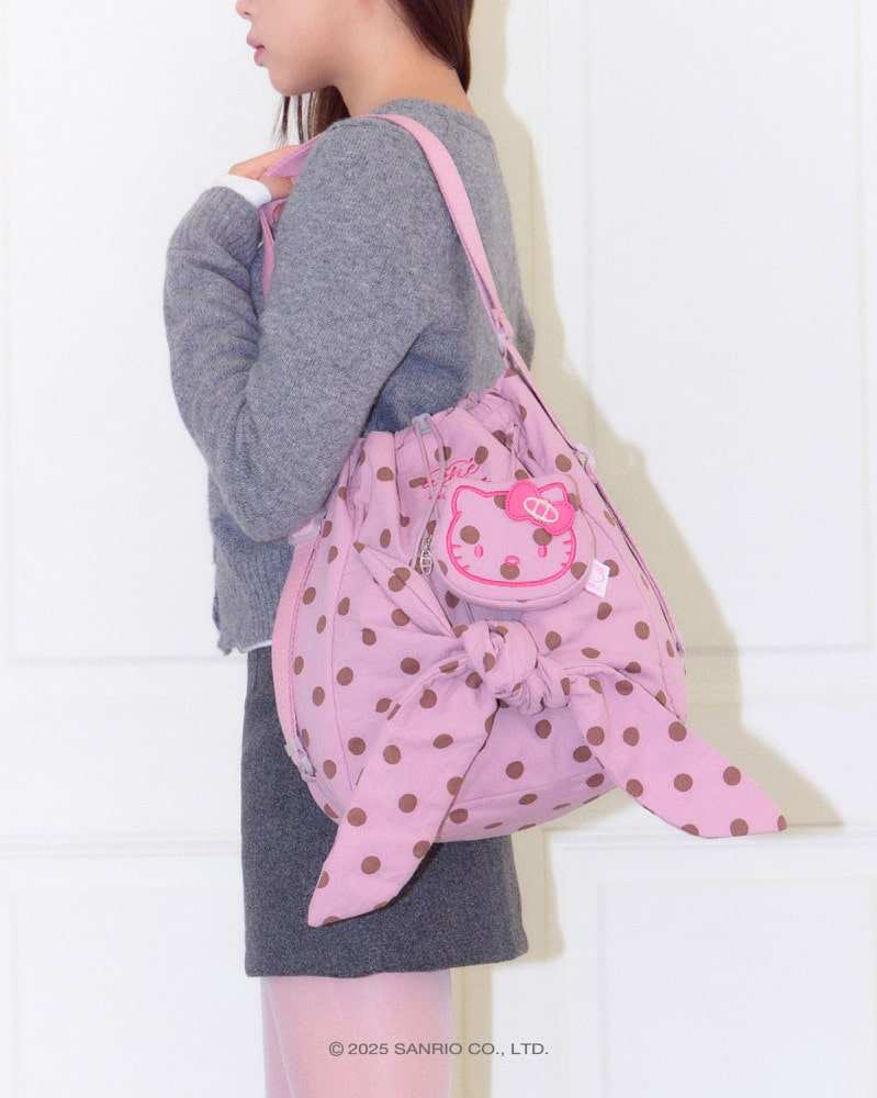 MZ세대 취향 저격, 아떼 바네사브루노 X 헬로키티 협업 4 20251212 athe 6 4