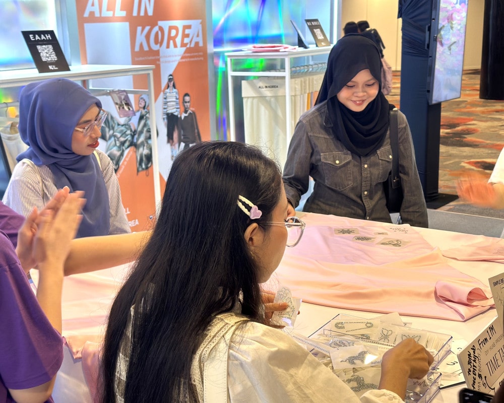 한국패션협회, 쿠알라룸푸르 한류박람회 성료 4 20251216 fashion 2 4