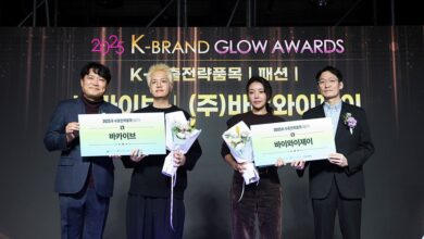 로라로라2025K-브랜드글로우어워즈패션부문 수상