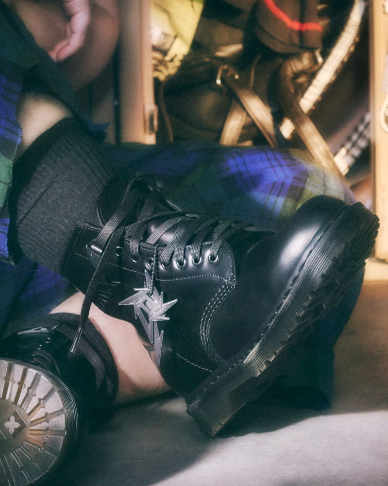 닥터마틴 X 메탈리카, 음악과 패션의 강렬한 조우 15 20260123 Dr. Martens 14 13