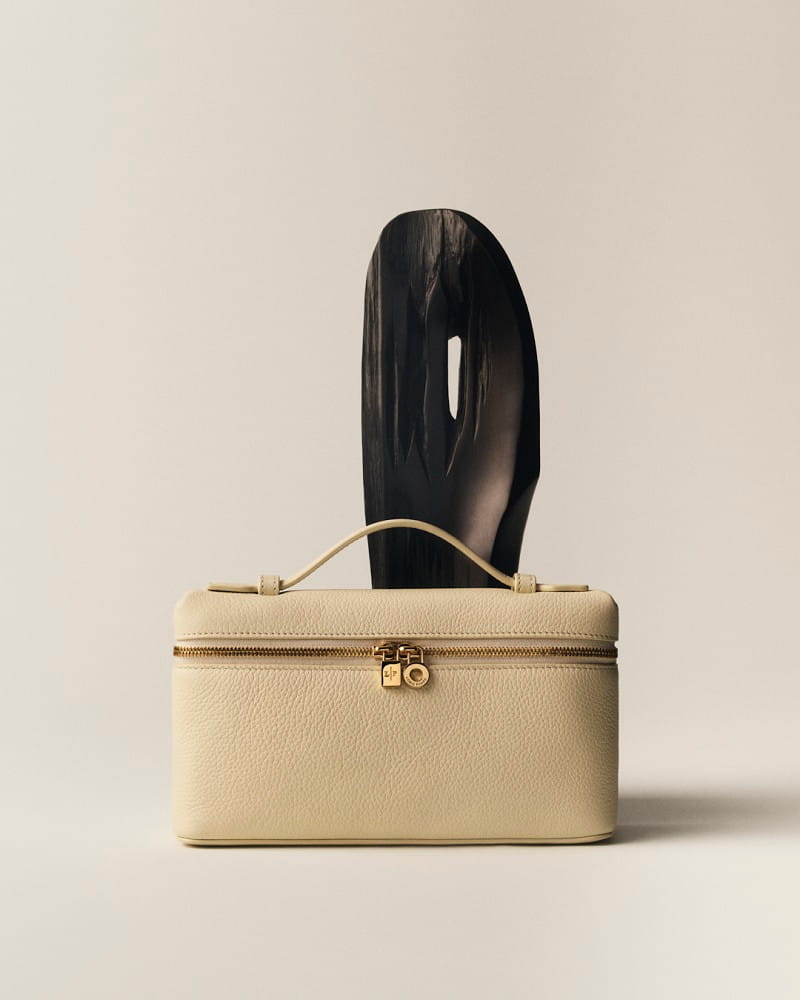 로로피아나, 시대를 초월한 6가지 시그니처 백 캠페인 공개 7 20260127 Loro Piana 5 5