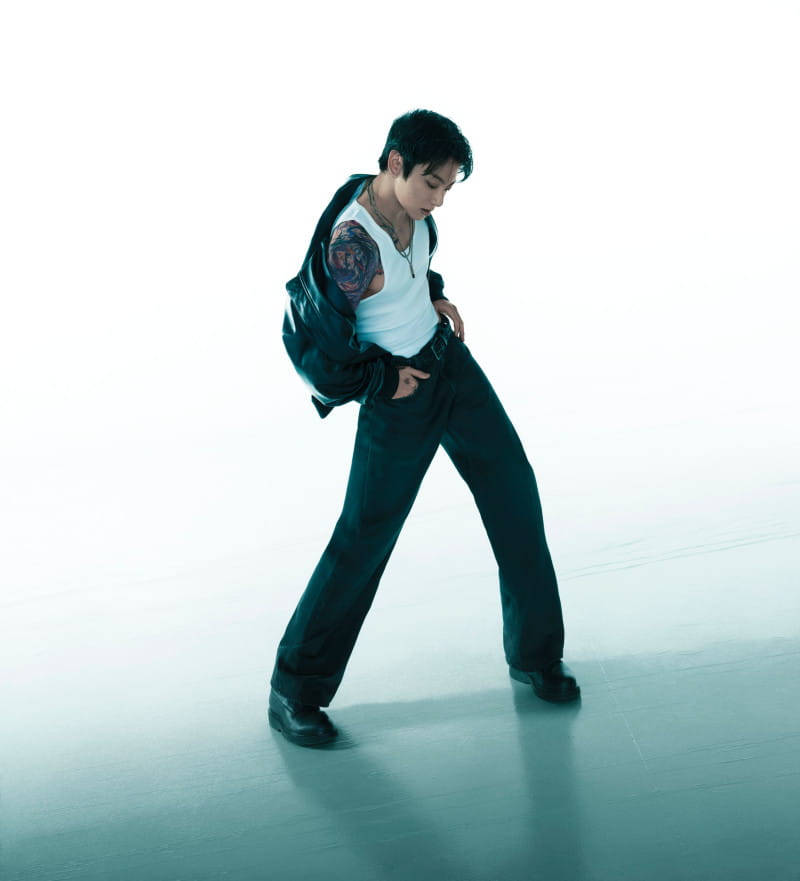 캘빈 클라인 X BTS 정국, 화면 압도하는 존재감 6 20250225 calvinklien 6 4