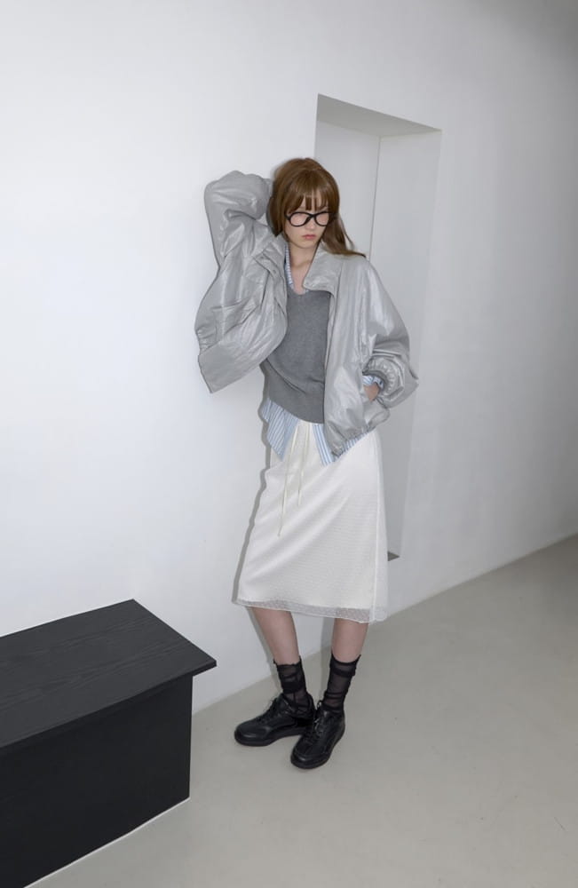 아틀리에 나인 26SS, 일상에 스며드는 쿨한 페미닌 무드 6 20260212 ATELIER NAIN 5 4