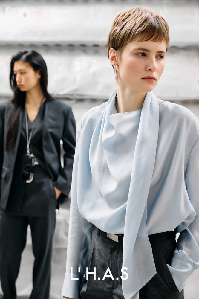 르하스의 26SS “덜어낼수록 더해지는 우아함” 1 20260220 LHAS 1