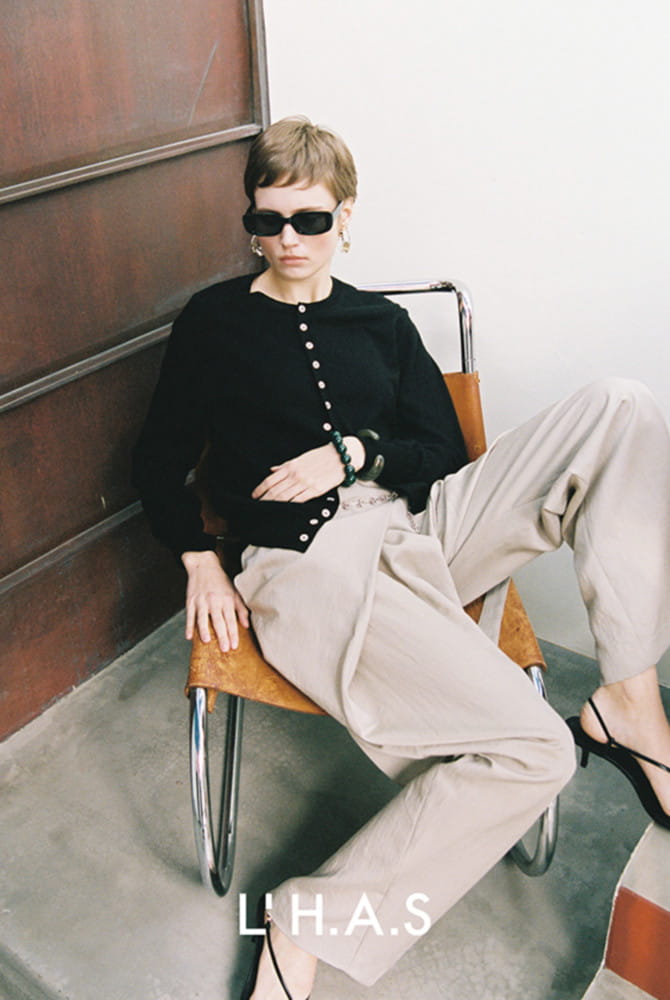 르하스의 26SS “덜어낼수록 더해지는 우아함” 6 20260220 lhas 3 4