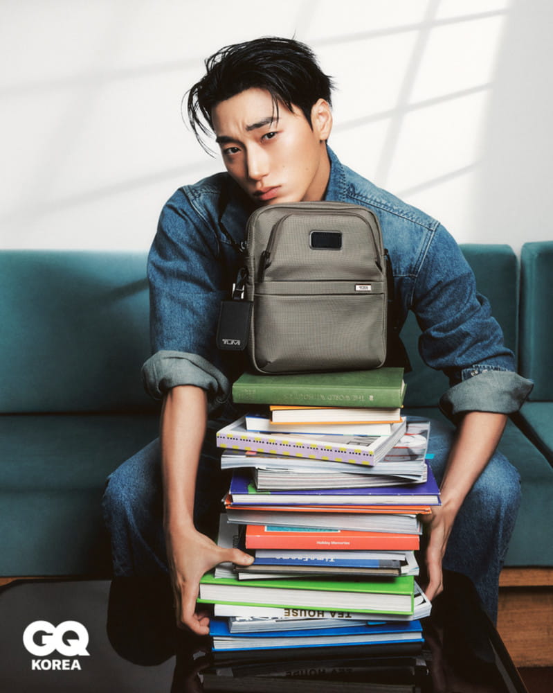 투미 X 에이티즈 산, 비즈니스부터 여행까지 ‘올 시나리오 스타일링’ 6 20260220 tumi 3 4