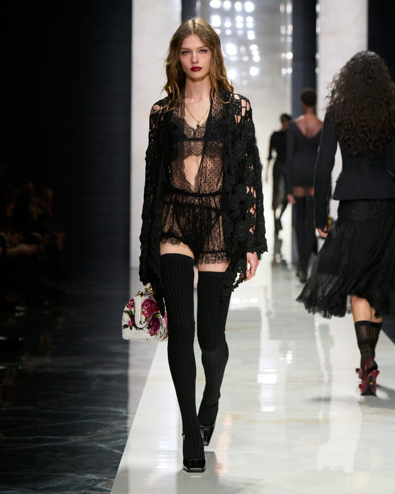 돌체앤가바나 26 FW 쇼 점령한 ‘이성경 X 에이티즈’ 산 8 20260303 dolce 5 6