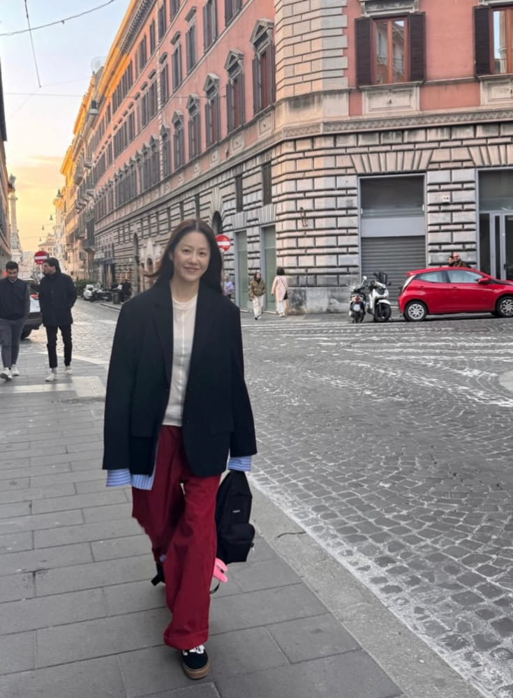 2026 S/S 하이브리드 스타일링, 고현정의 '런웨이 vs 리얼웨이'에서 배우다 8 20260316 kohyunjung 1 6