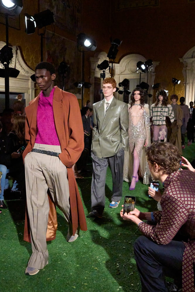 20260317 valentino 44 12